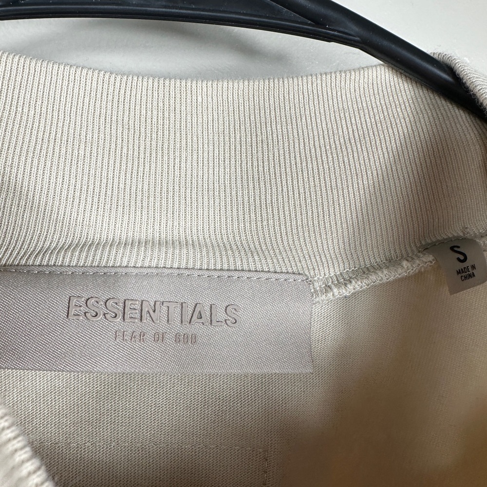 Essentials Fear Of God Cream / Beige Long Sleeve Sweatshirt Size Small - Picture 4 of 7
